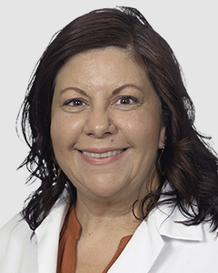 Cardenas_Brenda_Labcoat_Web